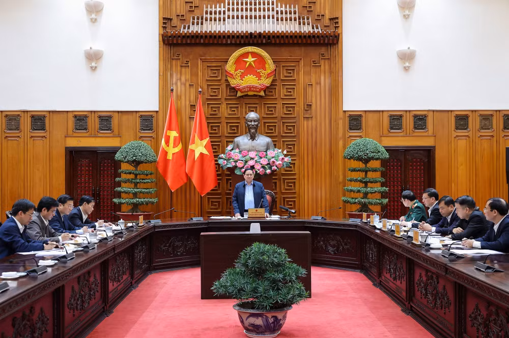 Thủ tướng: Chậm nhất tới 31/12 phải khôi phục nhà ở an toàn cho 12 hộ dân tại Khe Sanh (Quảng Trị)- Ảnh 1.