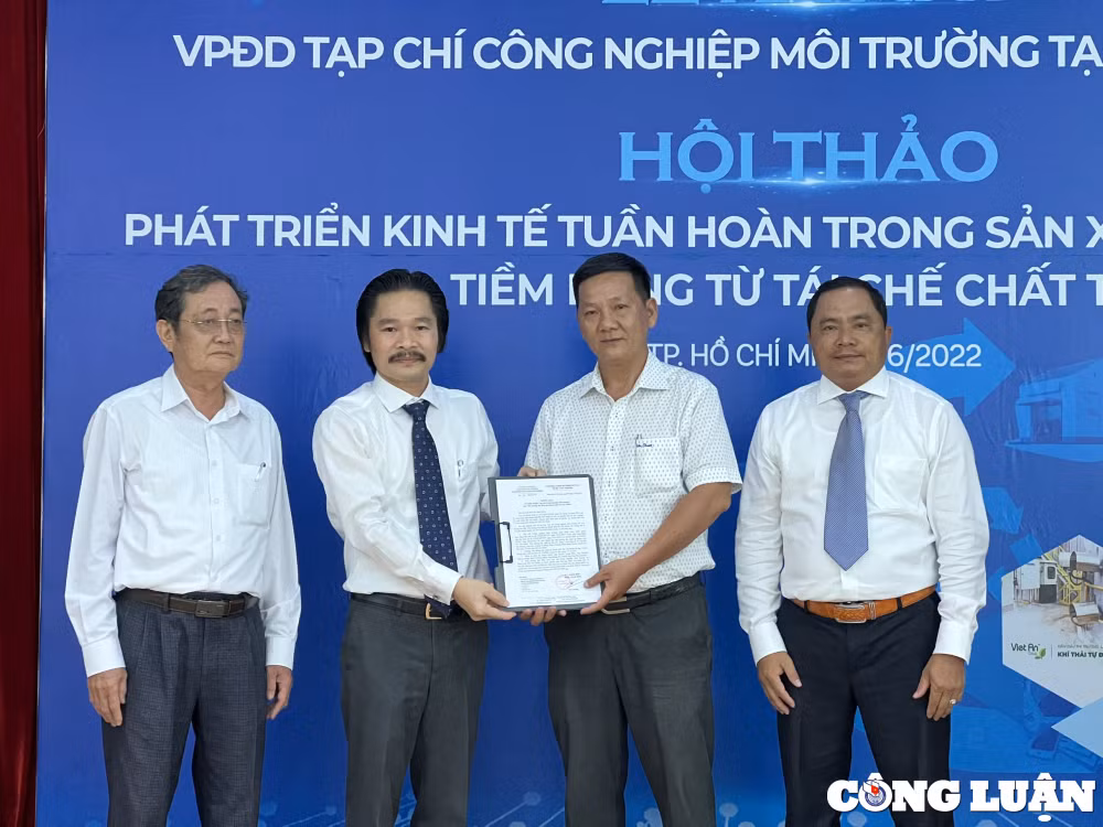 ra mat van phong tap chi cong nghiep moi truong tai tp hcm hinh 1