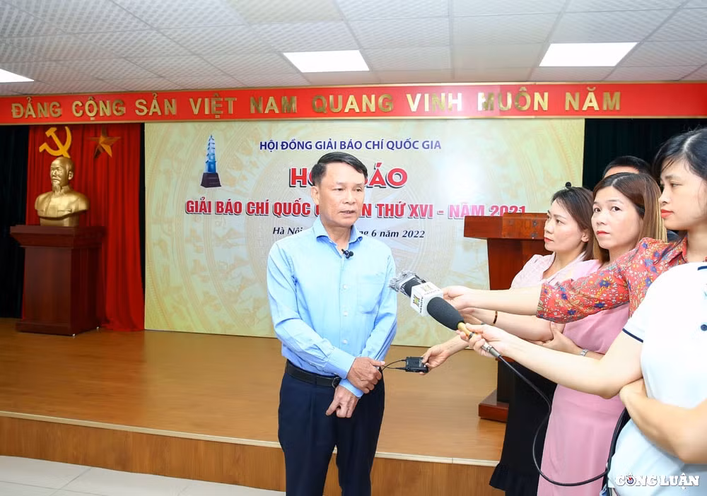 cac tac pham doat giai bao chi quoc gia co hieu qua tac dong lon co suc lan toa trong xa hoi hinh 5
