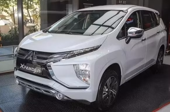 xe mpv ban chay trong thang 5 xe e toyota innova gay bat ngo hinh 1