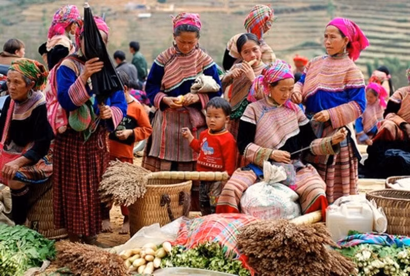 hap dan chuong trinh van hoa du lich si ma cai huong sac vung cao hinh 6