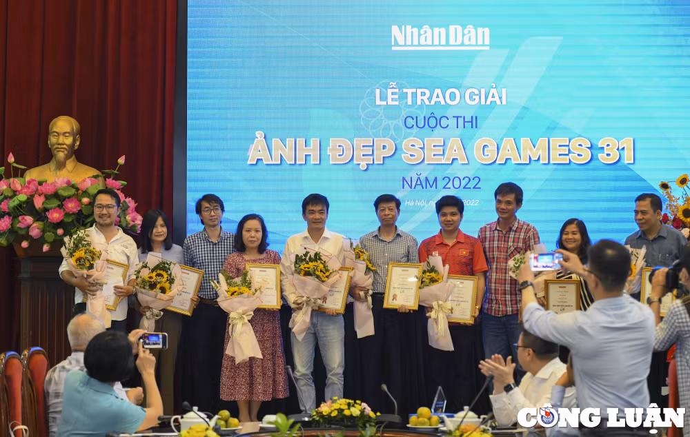 bao nhan dan trao 16 giai thuong cuoc thi anh dep sea games 31 hinh 7