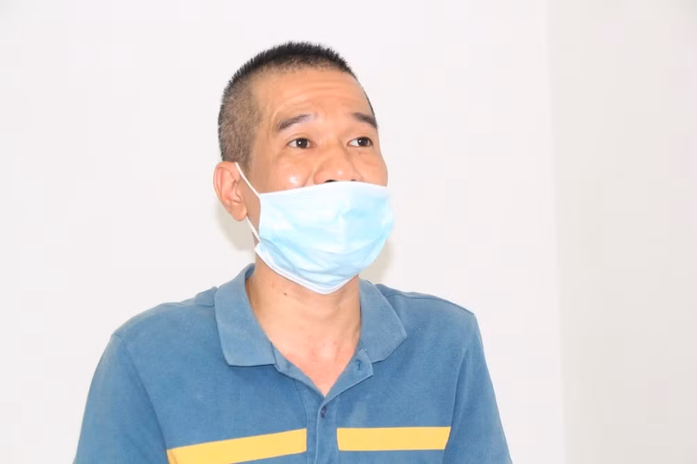 bat 3 doi tuong gia danh can bo cua so tnmt de lua dao chiem doat tai san hinh 2
