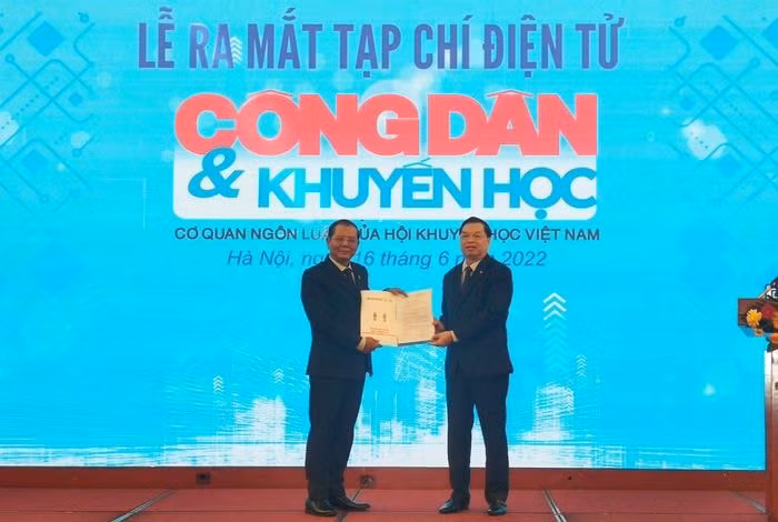 ra mat tap chi dien tu cong dan va khuyen hoc gop phan day manh phat trien nguon nhan luc hinh 1