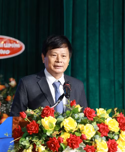 nang cao hieu qua boi duong ban linh chinh tri cho nguoi lam bao o co so hinh 3