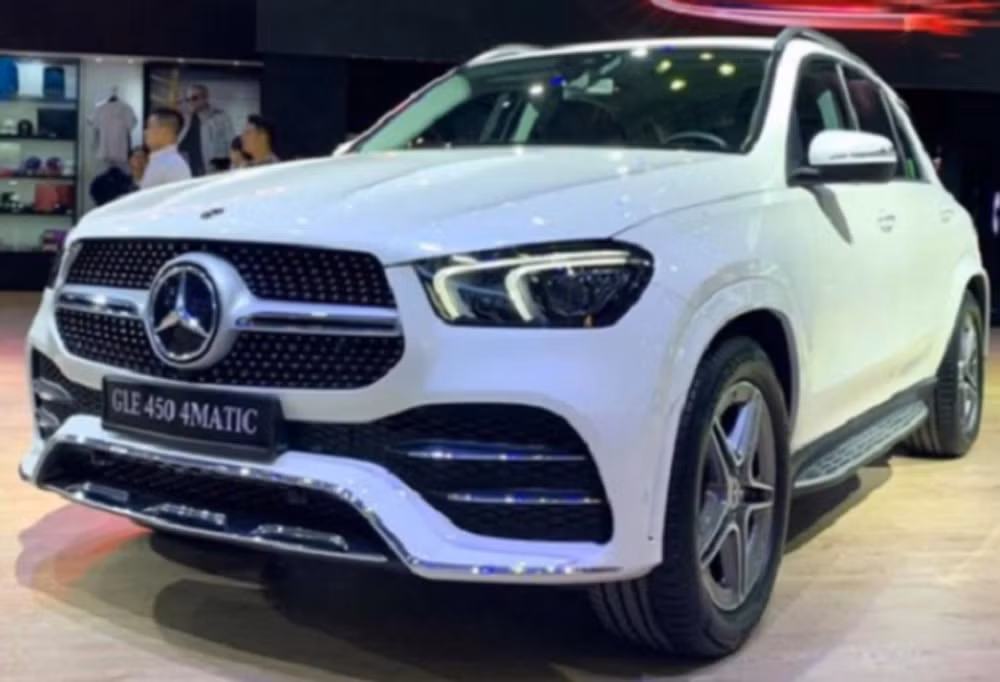 trieu hoi mercedes benz gle va gls tai viet nam vi co nguy co chay xe hinh 1