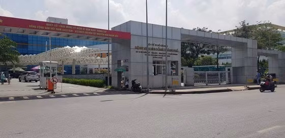 bv nhi dong tp hcm thong tin vu viec be dieu tri noi tru roi tu tang 5 hinh 1