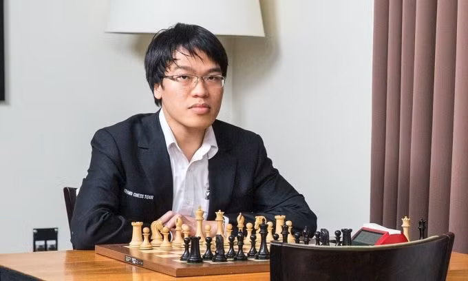 ky thu le quang liem thoat thua tai sieu giai prague master hinh 4