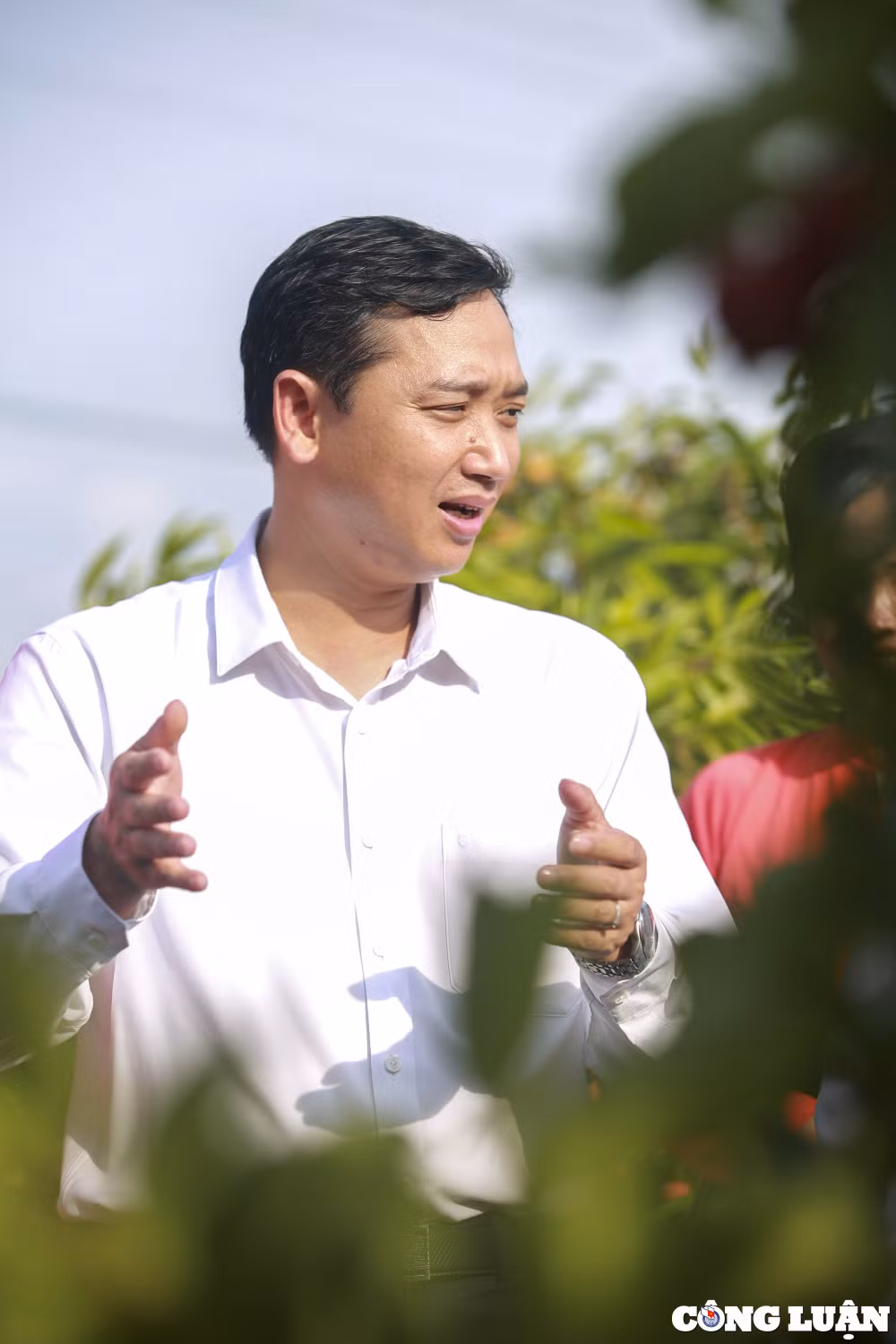 vai thieu luc ngan duoc mua gia cao dau vu hinh 5