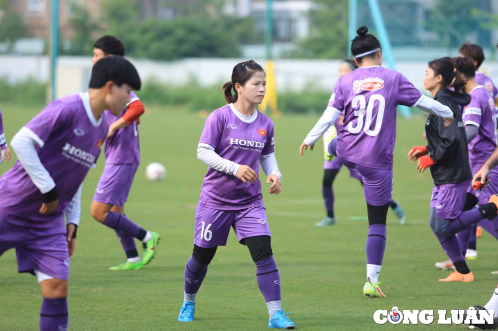 doi tuyen nu viet nam tich cuc ren luyen chuan bi cho tran giao huu voi tuyen nu phap hinh 5