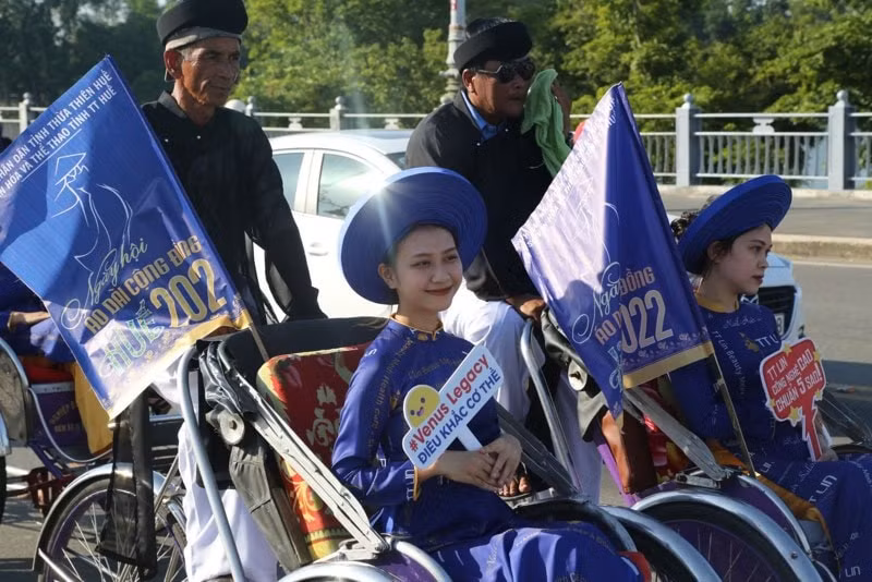 su kien van hoa noi bat trong tuan nhieu tu lieu quy tai trien lam ve nha bao nguyen ai quoc hinh 3