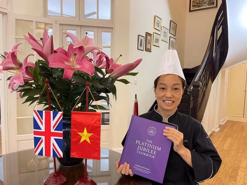 su kien van hoa noi bat trong tuan nhieu tu lieu quy tai trien lam ve nha bao nguyen ai quoc hinh 6