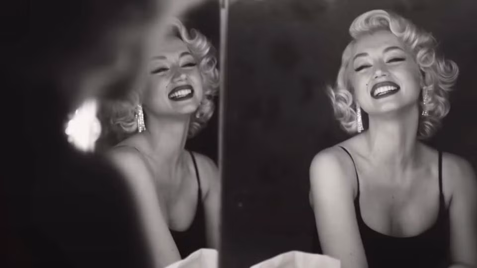 blonde tung trailer cuc hot ana de armas hoa than thanh marilyn monroe hinh 1