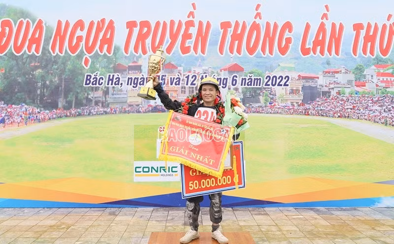 soi dong giai dua ngua truyen thong cao nguyen bac ha hinh 7