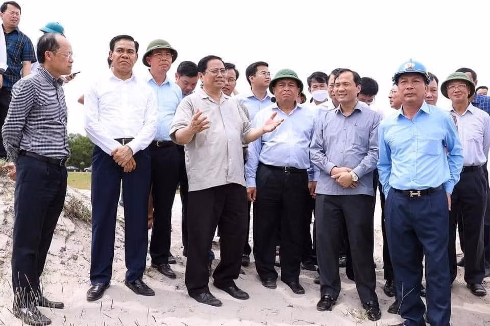 thu tuong pham minh chinh lam viec voi ban thuong vu tinh uy ha tinh hinh 2