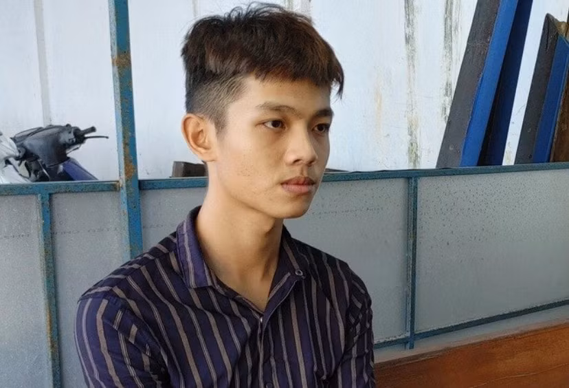khoi to bat giam thieu nien yeu ban gai nhi 13 tuoi hinh 1