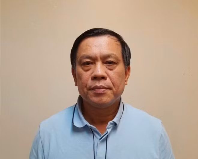 bat-cuu-thu-truong-bo-lao-dong-thuong-binh-va-xa-hoi-nguyen-ba-hoan1749643566-8382.jpg