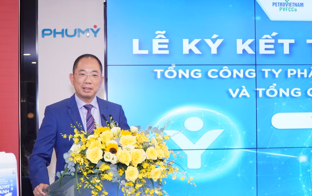 Ông Cao Hoài Dương - Chủ tịch HĐQT PVOIL phát biểu tại Lễ ký kết - Copy