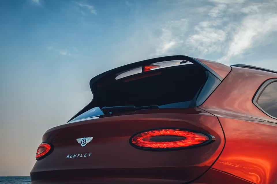 Bentley Bentayga S 2022. Ảnh: Bentley