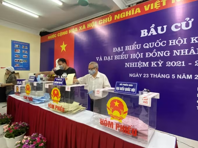 Một điểm bầu cử trên địa bàn quậng Cầu Giấy, Hà Nội