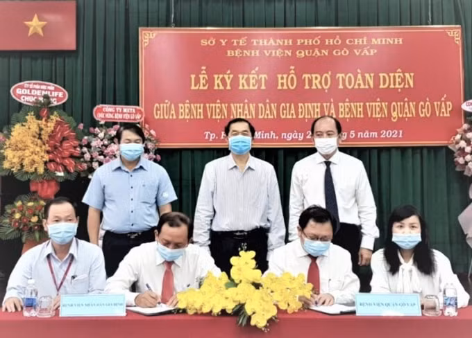 Sau khi có giám đốc mới, Bệnh viện quận Gò Vấp ký kết hỗ trợ toàn diện với Bệnh viện Nhân dân Gia Định.