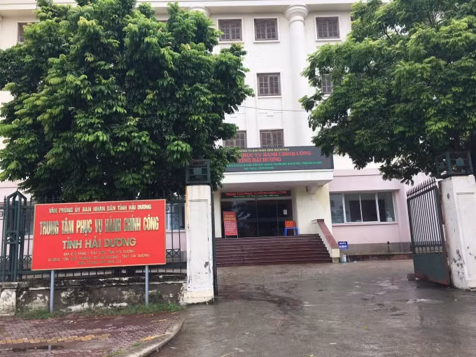 Trung tâm phục vụ hành chính công cũng tạm dừng hoạt động từ 9h ngày 20/5/2021 đến khi có thông báo mới