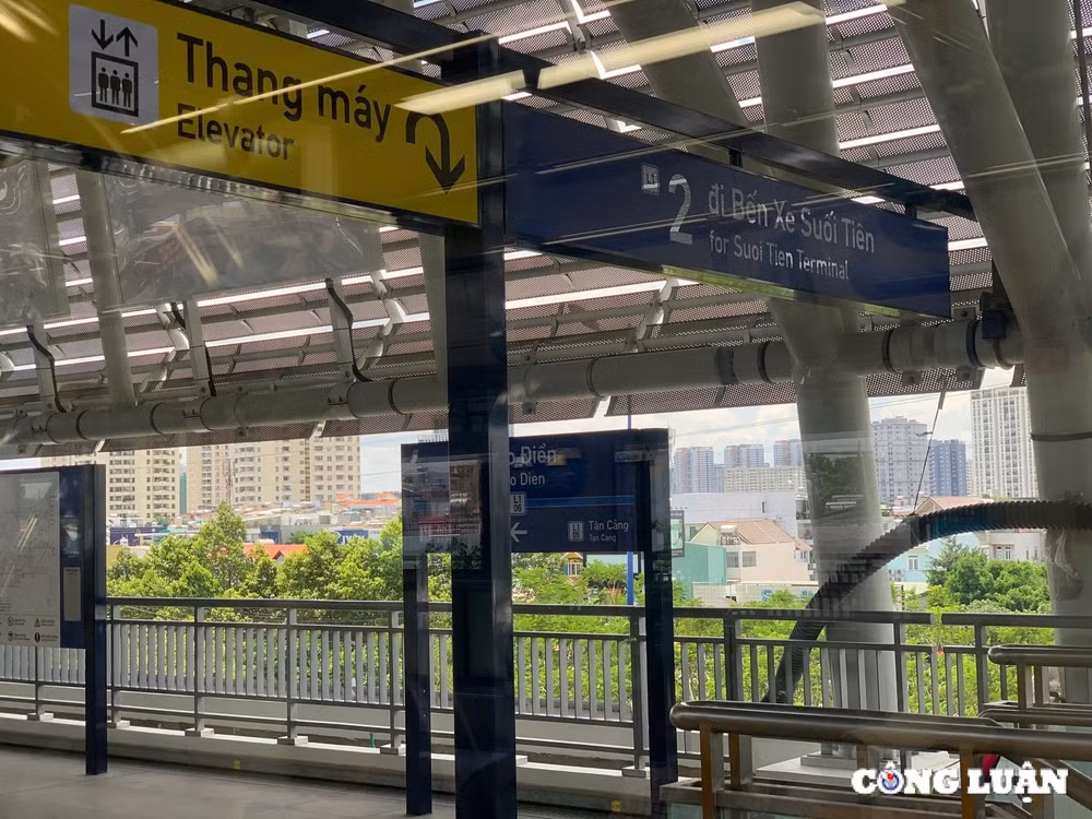 doan hoi nha bao viet nam trai nghiem tuyen metro ben thanh suoi tien hinh 10