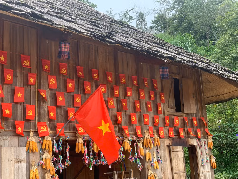diem danh loat diem den check in co hoa ruc ro dip le 2 9 nam nay hinh 2