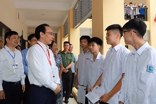 Bộ trưởng Bộ Giáo dục và Đào tạo Hoàng Minh Sơn: Tạo tâm lý thoải mái cho thí sinh thi tốt nghiệp THPT