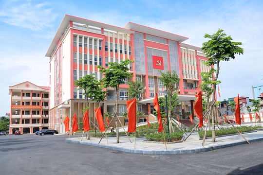 Đổi tên Trường Chính trị tỉnh Ninh Bình thành Trường Chính trị Trường Chinh
