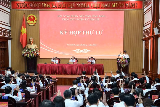 Ninh Bình: Thông qua 15 nghị quyết tại kỳ họp giải quyết công việc phát sinh đột xuất