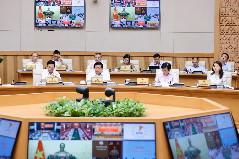 thu tuong pham minh chinh phan dau dat tang truong gdp tu 65 7 trong quy iii 2024 hinh 3