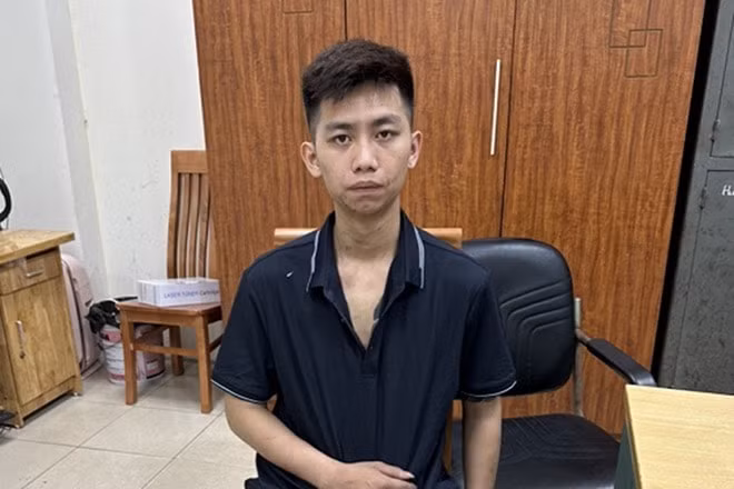 doi tuong dieu khien phuong tien hat canh sat len nap capo duong tinh voi ma tuy hinh 1