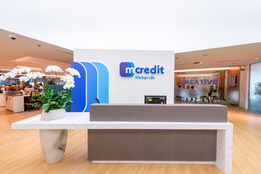mcredit dat 240 ty dong loi nhuan sau thue nam 2023 hinh 1