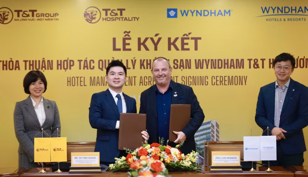 tt group hop tac voi wyndham hotels resorts van hanh khach san tai hai duong hinh 1