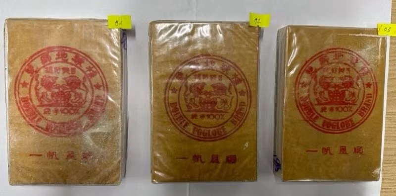 pha thanh cong chuyen an van chuyen 3 banh heroin lay 5 trieu tien cong hinh 2