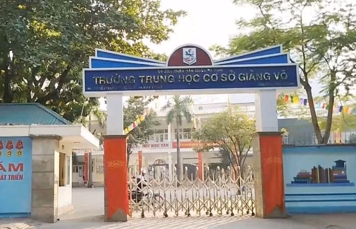 truong thcs giang vo se duoc tach lam 2 truong vi hoc sinh qua dong hinh 1