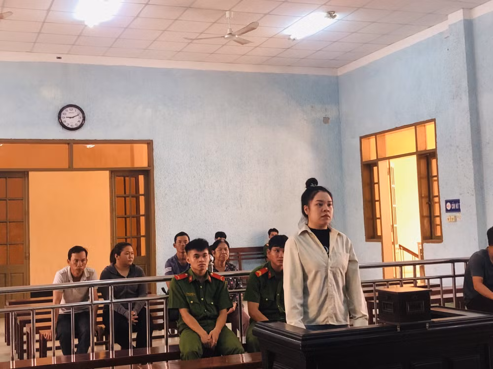 gia lai vo ho cua mot canh sat giao thong lua dao gan 7 ty dong hinh 1