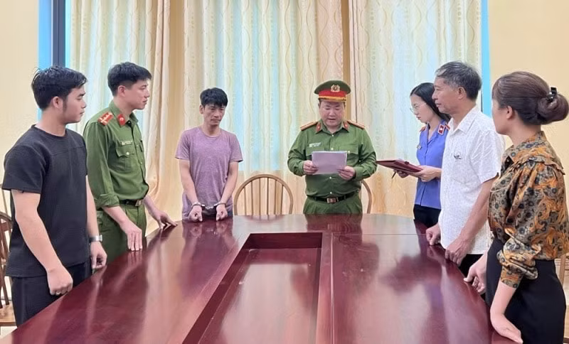 bat doi tuong lua chay ho so cong nhan khuyet tat nang de huong che do tro cap nha nuoc hinh 1