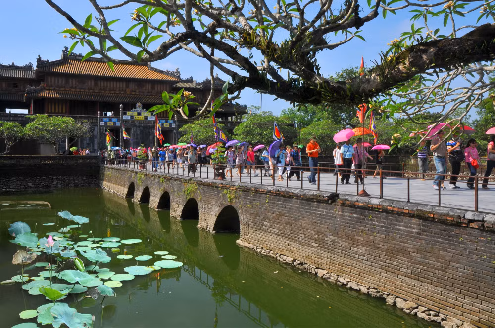 hue la mot trong nhung vien ngoc an cua chau a hinh 1