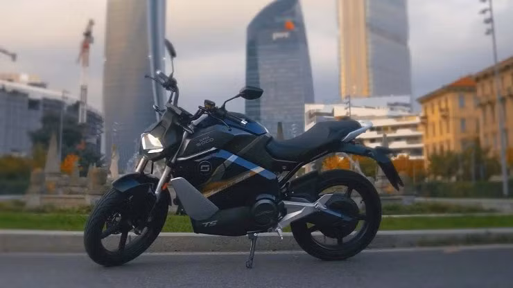 trinh lang vmoto ts street hunter hinh 1