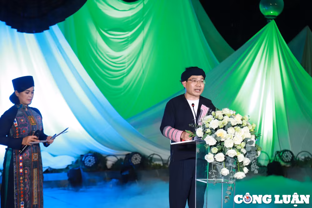 dac sac chuong trinh khai mac ngay hoi van hoa du lich sa pa tai ha noi hinh 1