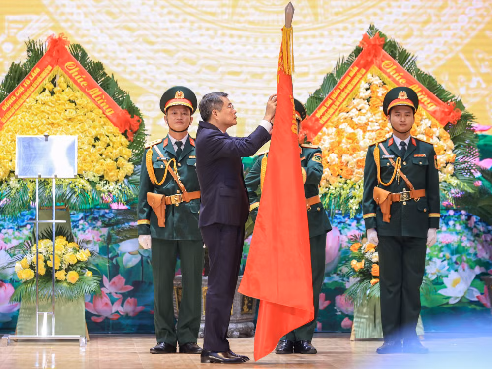 Thủ tướng Lê Minh Hưng: 6 nhiệm vụ trọng tâm của Quân khu 4 trước những bài toán quốc phòng – an ninh chưa từng có tiền lệ- Ảnh 4.