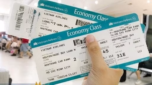 Với thủ đoạn nhận mua vé máy bay, đặt phòng khách sạn giá rẻ, Lương Thị Loan đã chiếm đoạt gần 1 tỷ đồng. Ảnh minh họa