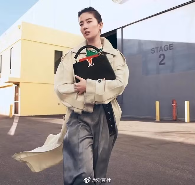 Lưu Diệc Phi trong bộ ảnh quảng cáo mới