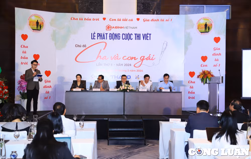 cuoc thi viet cha va con gai cau noi dua cac trang viet cau chuyen day tinh nhan van cao dep ve tinh cha va con hinh 2