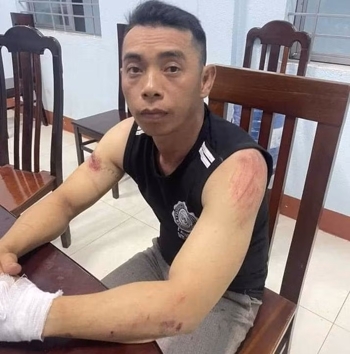 gia lai moi ra tu ve toi giet nguoi lai tiep tuc dam chet ban nhau hinh 1