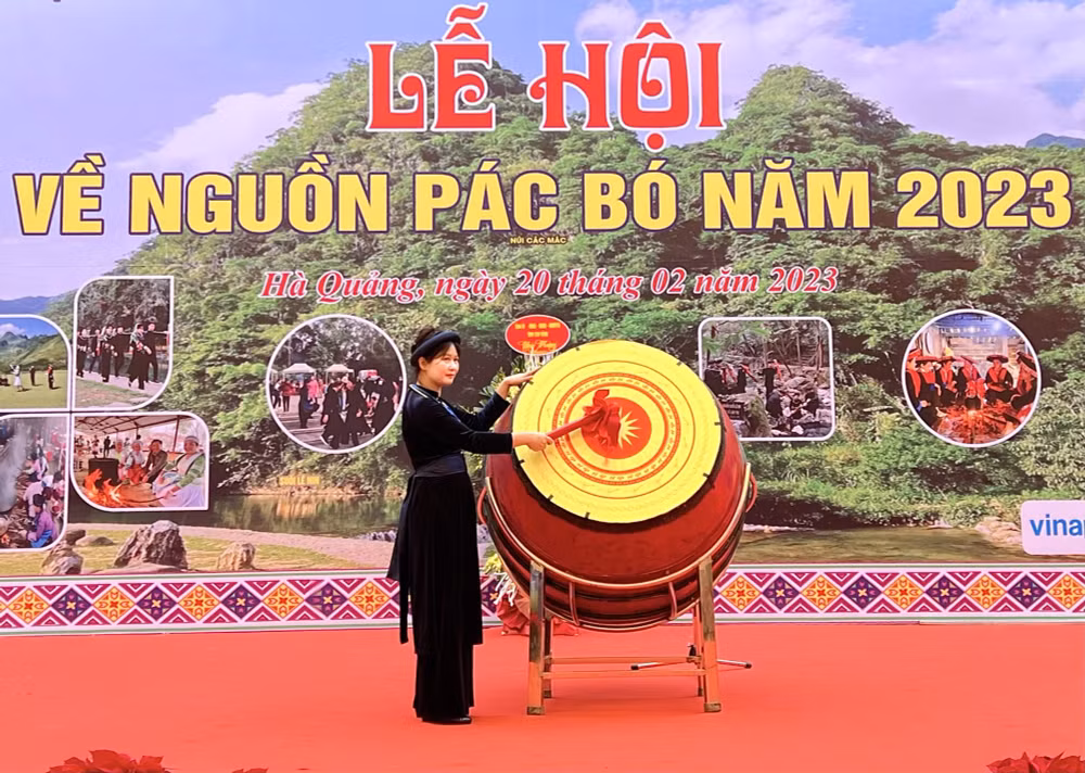 cao bang tung bung le hoi ve nguon pac bo hinh 1