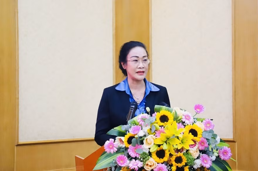 ky ket thoa thuan hop tac giua ngan hang nnptnt viet nam va cong doan y te viet nam hinh 3