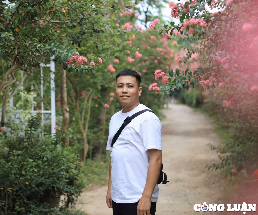 gioi tre ha noi dua nhau check in vuon hoa tuong vi sieu dep hinh 11